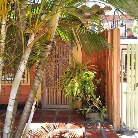 Necoclí Habitacion Triple Con Cocina Y Bano Privado المظهر الخارجي الصورة