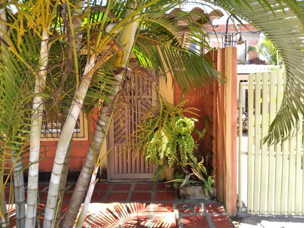 Necoclí Habitacion Triple Con Cocina Y Bano Privado المظهر الخارجي الصورة