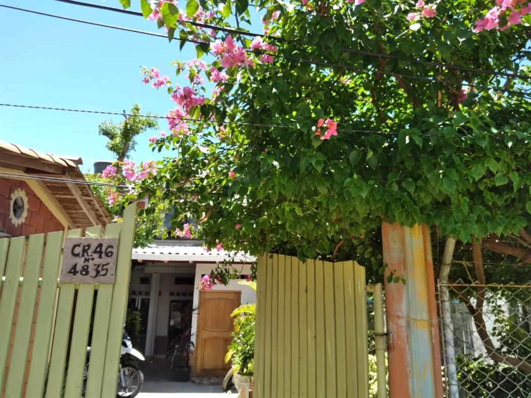Necoclí Habitacion Triple Con Cocina Y Bano Privado المظهر الخارجي الصورة
